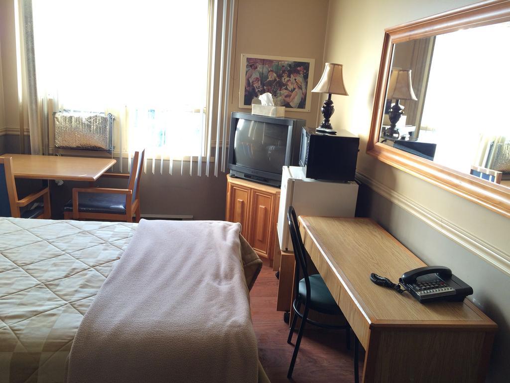 Motel Lustre D'Or L'Ancienne-Lorette 客房 照片