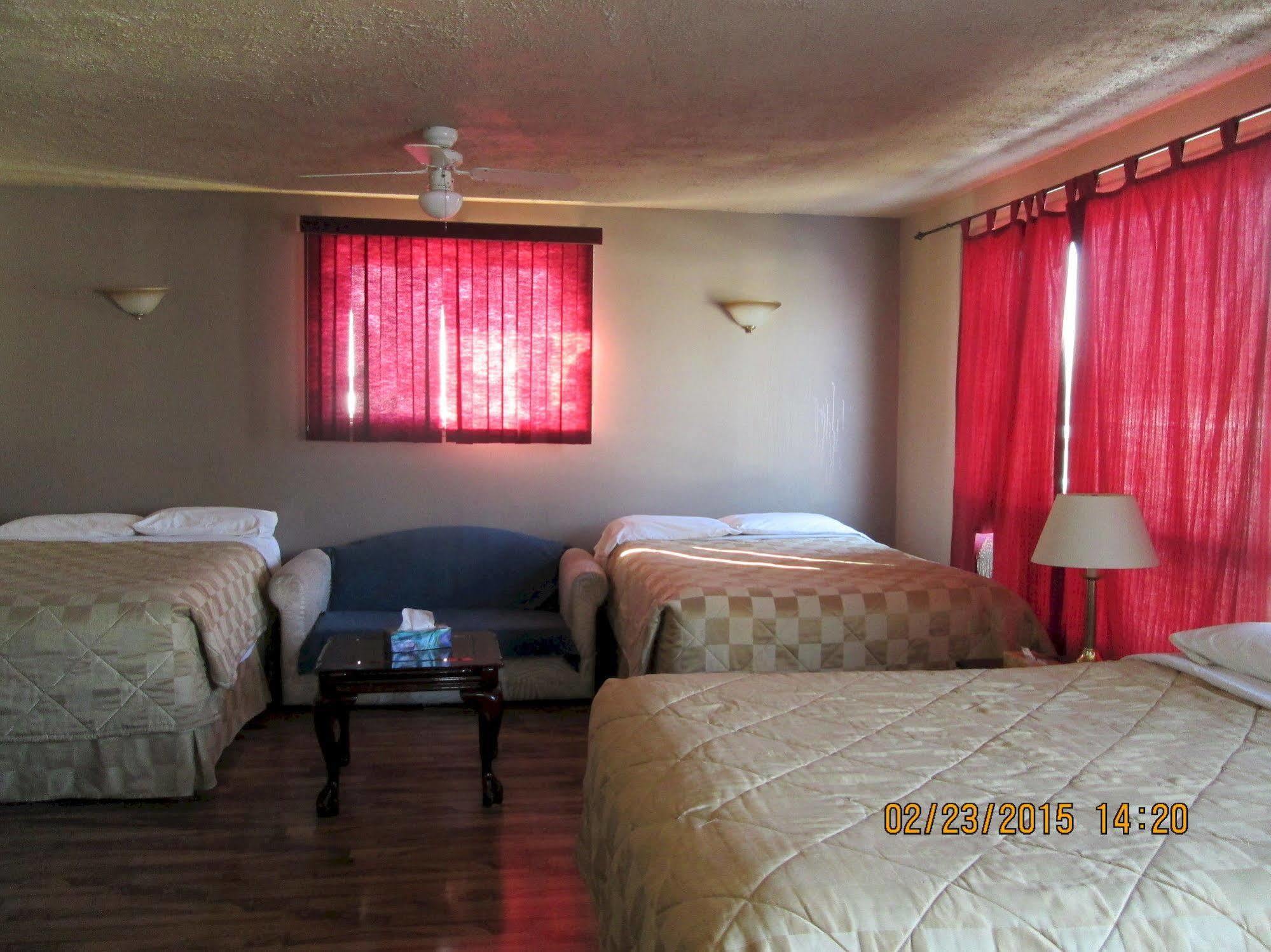 Motel Lustre D'Or L'Ancienne-Lorette 外观 照片