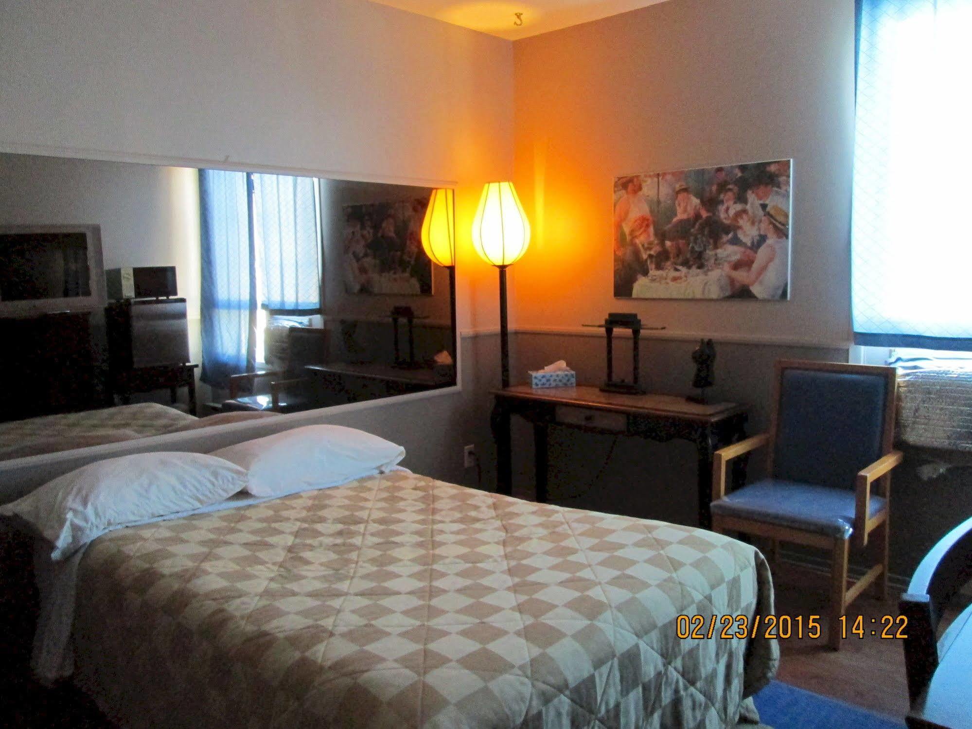 Motel Lustre D'Or L'Ancienne-Lorette 外观 照片